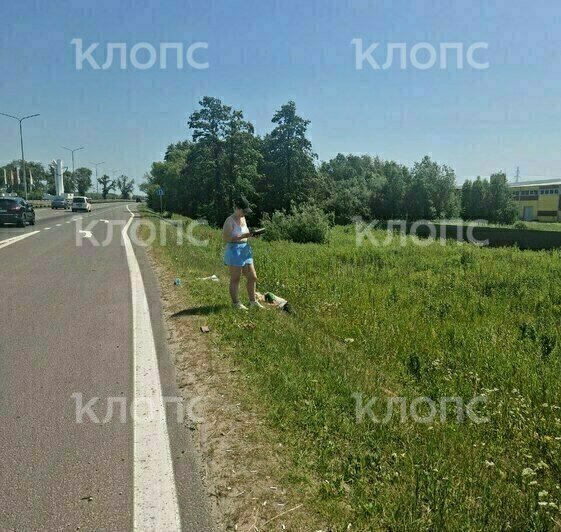 Женщина лежала у обочины несколько часов  | Фото: очевидцы