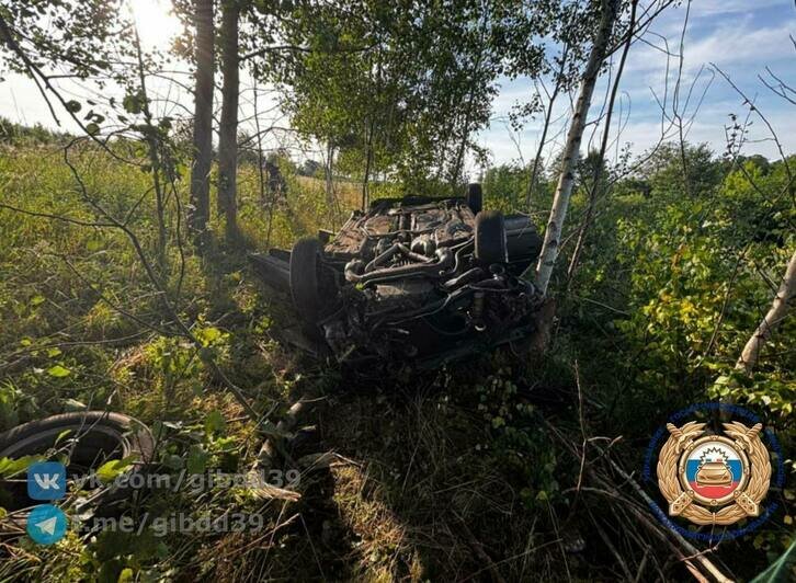 В Багратионовском районе легковушка улетела в кювет и перевернулась (фото) - Новости Калининграда | Фото: ГАИ региона