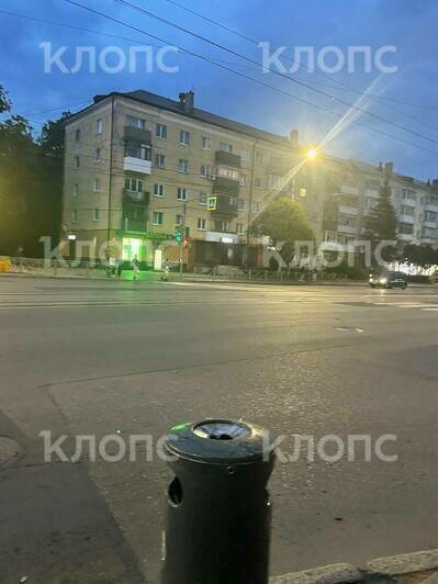 200 секунд красный: перекрёстки в районе Советского проспекта встали в пробке и спровоцировали калининградцев на опасные нарушения - Новости Калининграда | Фото читателя
