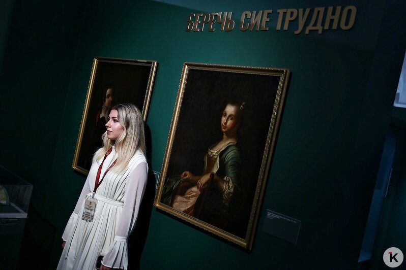 Золото и сокровища Петергофа: три причины посетить новую выставку в Калининградском музее изобразительных искусств (фото) - Новости Калининграда | Фото: Александр Подгорчук / «Клопс»