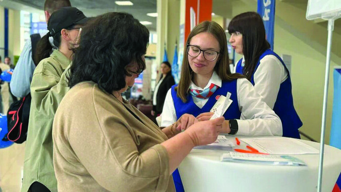 Рабочие  руки на вес золота - на ярмарке вакансий выяснилось, какие профессии востребованы | Фото: министерство соцполитики