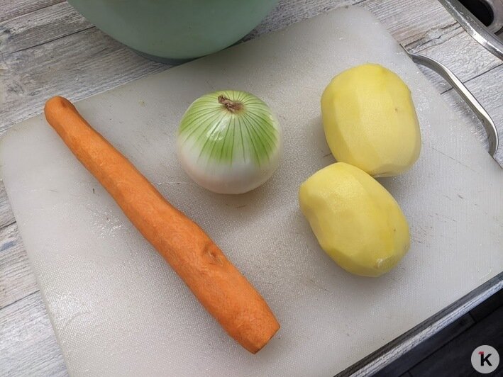 Показываем рыбов — вкусное: готовим сливочный суп, камбалу в соли и бутерброды с селёдкой вместе с «Клопс» (пошаговые фото) - Новости Калининграда | Фото: «Клопс»