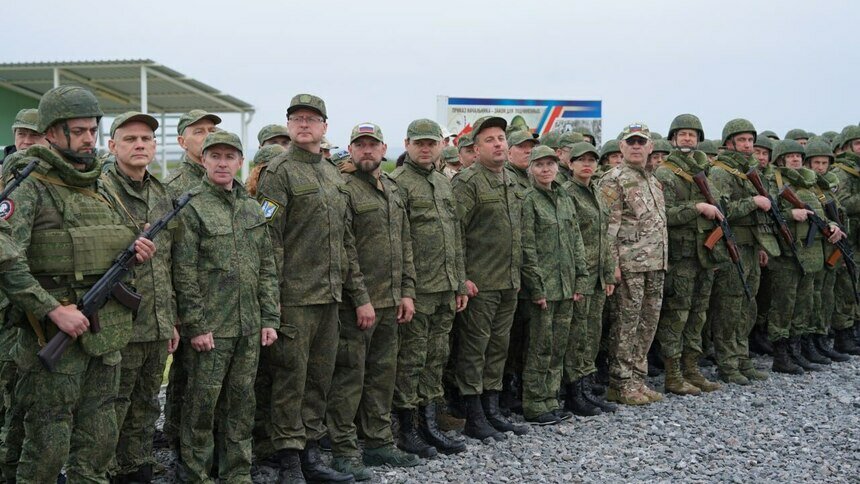 Построение бойцов «БАРС-Калининград» | Фото: телеграм-канал Алексея Беспрозванных