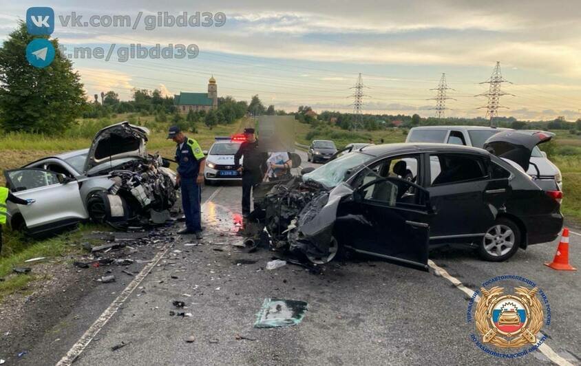 В Неманском районе Nissan выехал на встречную полосу и врезался в Chery (фото, видео) - Новости Калининграда | Фото: Госавтоинспекция Калининградской области