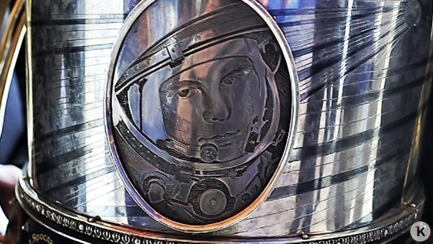 Стать частью спортивной истории: в Калининград привезли главный трофей Континентальной хоккейной лиги (фоторепортаж)  - Новости Калининграда | Фото: Александр Подгорчук / «Клопс»