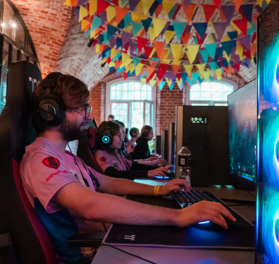 Открыт приём заявок на киберспортивный турнир Cyber Camp 2025, посвящённый 80-летию Великой Победы - Новости Калининграда