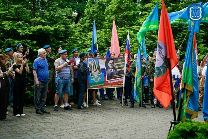 В Калининградской области отметили 95-ю годовщину Воздушно-десантных войск России - Новости Калининграда | Фото: правительство Калининградской области