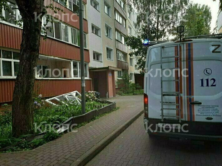 В Калининграде на улице Машиностроительной произошёл хлопок (фото) - Новости Калининграда | Фото: очевидец 