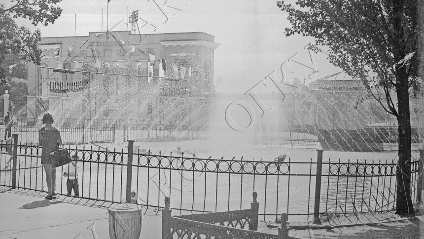 В госархиве показали, как выглядел фонтан у стадиона «Балтика» в 1973 году (фото) - Новости Калининграда | Фото: госархив