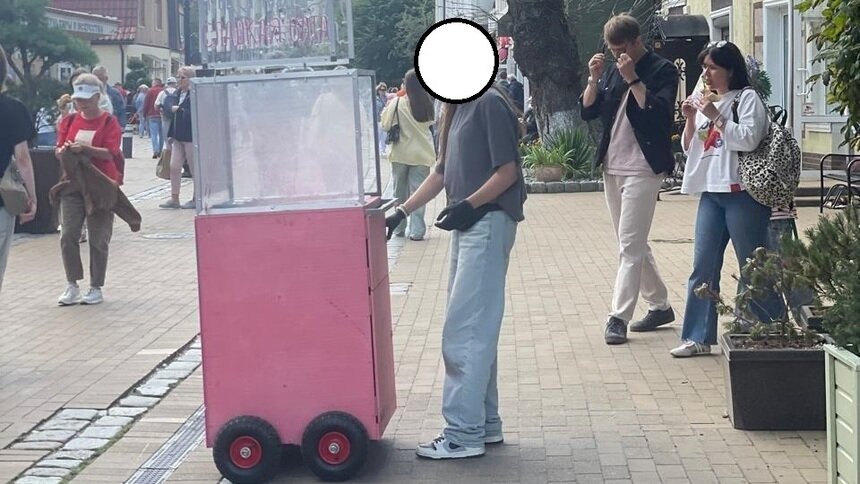 В Зеленоградске прикрыли точку с неправильной сладкой ватой - Новости Калининграда | Фото: пресс-служба администрации Зеленоградска