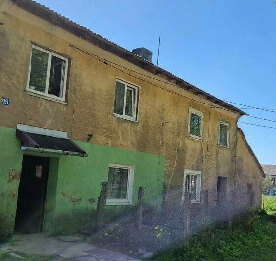 В Немане люди годами жили в аварийной развалюхе, но власти собирались расселить дом к 2030-му - Новости Калининграда | Фото: прокуратура Калининградской области