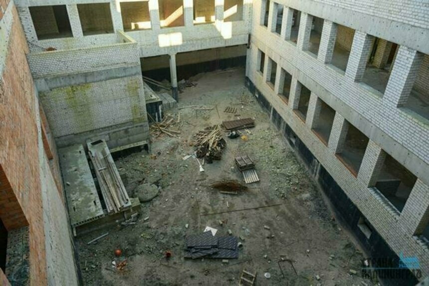 В феврале журналисты &quot;Страны Калининград&quot; побывали на заброшенной стройке  | Фото: Александр Мелехов