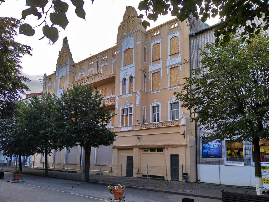 Так выглядело здание театра королевы Луизы в 2019 году  | Фото: архив «СК»