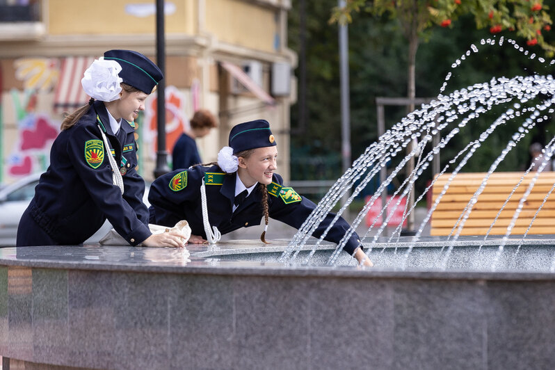 В центре Калининграда прошла акция памяти жертв Беслана (фоторепортаж) | Фото: Александр Подгорчук 