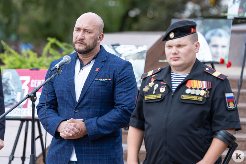 В центре Калининграда прошла акция памяти жертв Беслана (фоторепортаж) - Новости Калининграда | Фото: Александр Подгорчук / «Клопс»