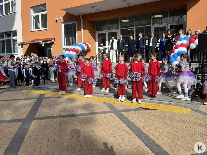 В Чкаловске дети впервые стали учиться в одну смену после открытия нового корпуса школы (фоторепортаж) - Новости Калининграда | Фото: «Клопс»