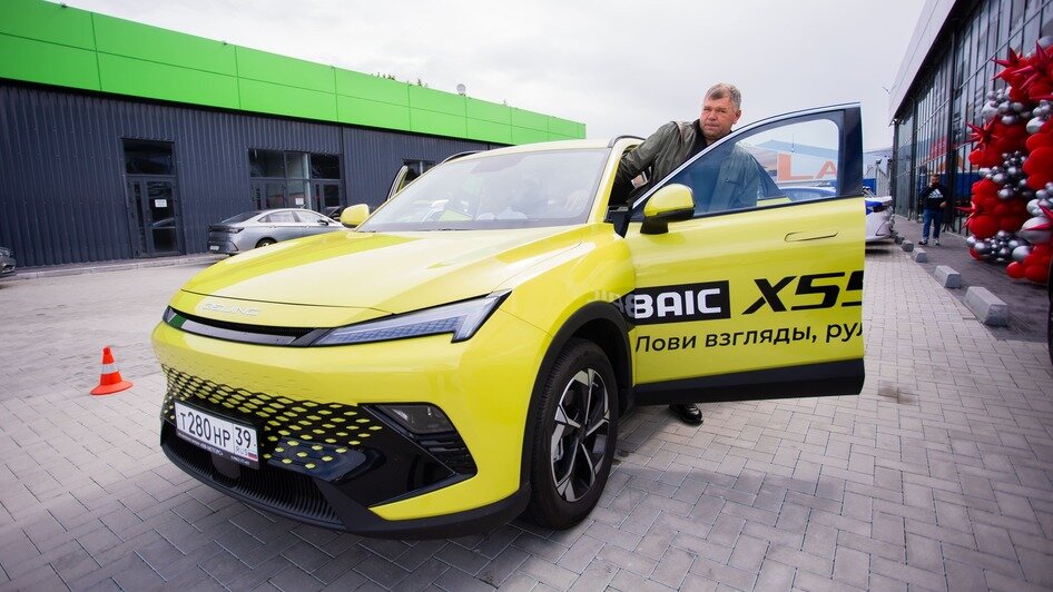 Официально и с огоньком: как прошло открытие дилерского центра BAIC - Новости Калининграда