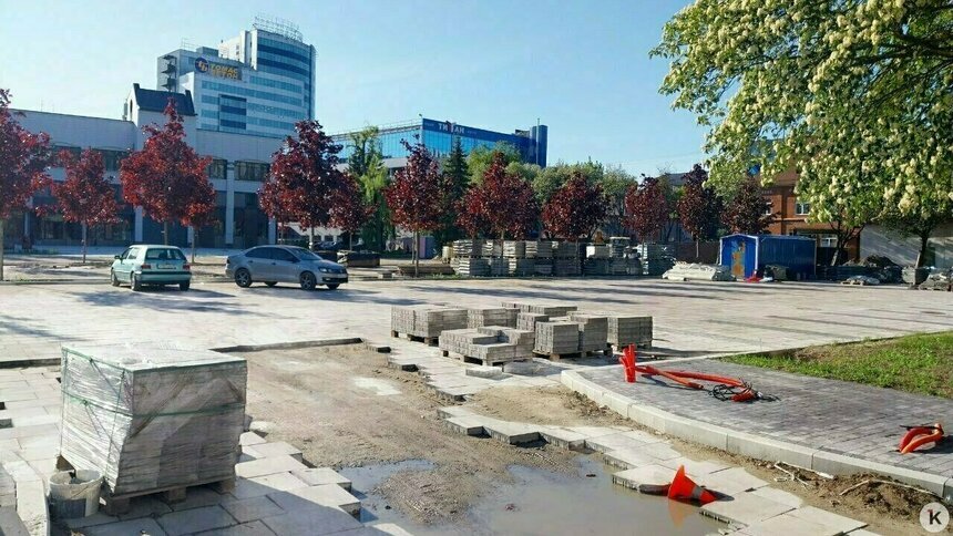 «Хороший вопрос»: Дятлова — о том, когда закончат ремонт парковки возле спорткомплекса «Юность» - Новости Калининграда | Фото: Александр Подгорчук / Архив «Клопс»