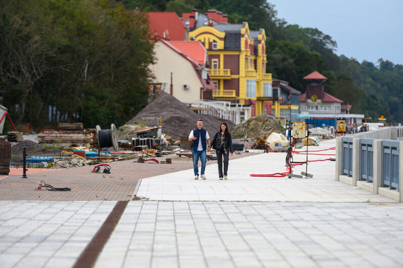 Ремонт старой части променада в Светлогорске «завис» на неопределённое время | Фото: Александр Мелехов