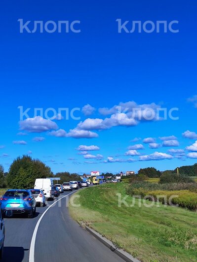 Под Калининградом мотоциклист попал в смертельное ДТП: свидетели сняли ужасающую картину на трассе (видео) - Новости Калининграда | Фото: очевидец 