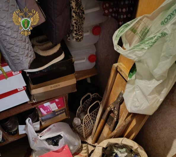 Пол-литра за сто рублей: подозреваемый в разливе смертельной «бормотухи» в Ленобласти, имел проблемы с законом - Новости Калининграда | Фото: прокуратура Ленинградской области 