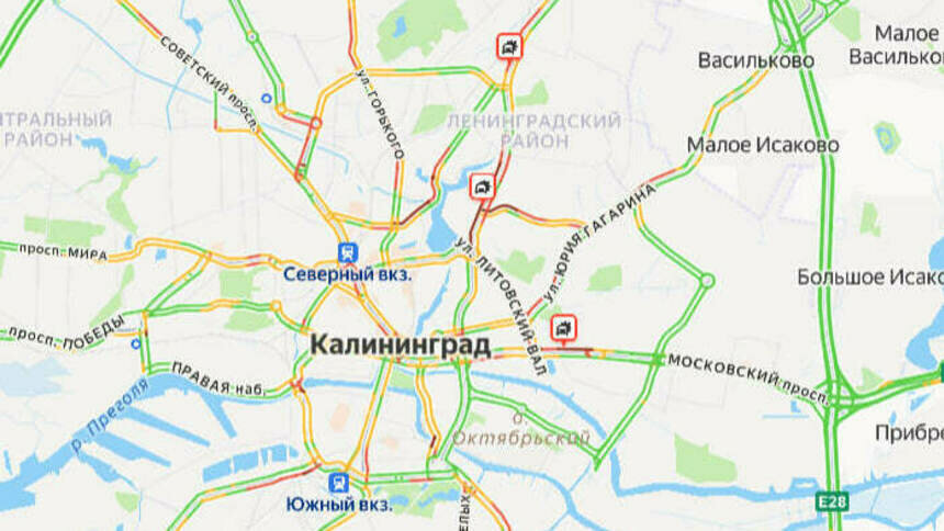 Три ДТП: карта пробок в Калининграде на утро  пятницы - Новости Калининграда | Скриншот сервиса «Яндекс. Карты»