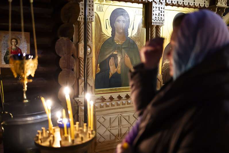 Волшебный свет и божья благодать: как встречают Рождество на берегу Калининградского залива - Новости Калининграда | Фото: Александр Подгорчук / «Клопс»