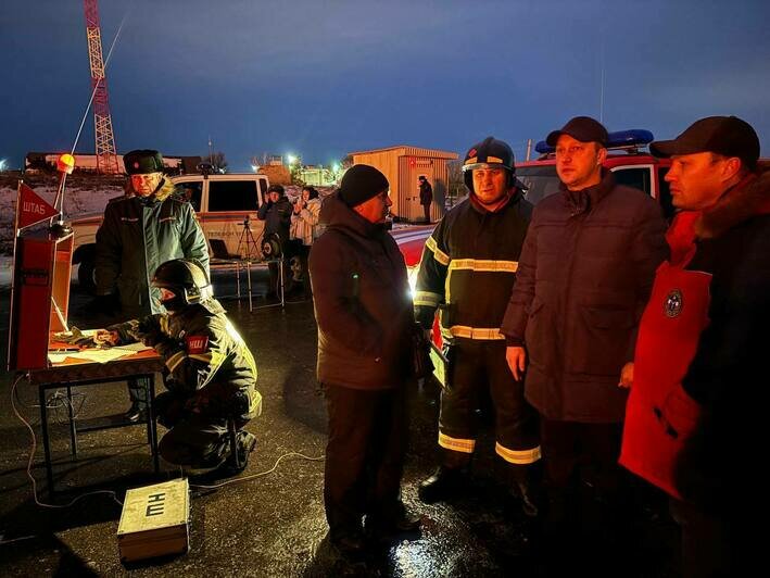 Введут режим ЧС: в Энгельсе начался пожар на предприятии из-за атаки беспилотников - Новости Калининграда | Фото: губернатор Саратовской области 