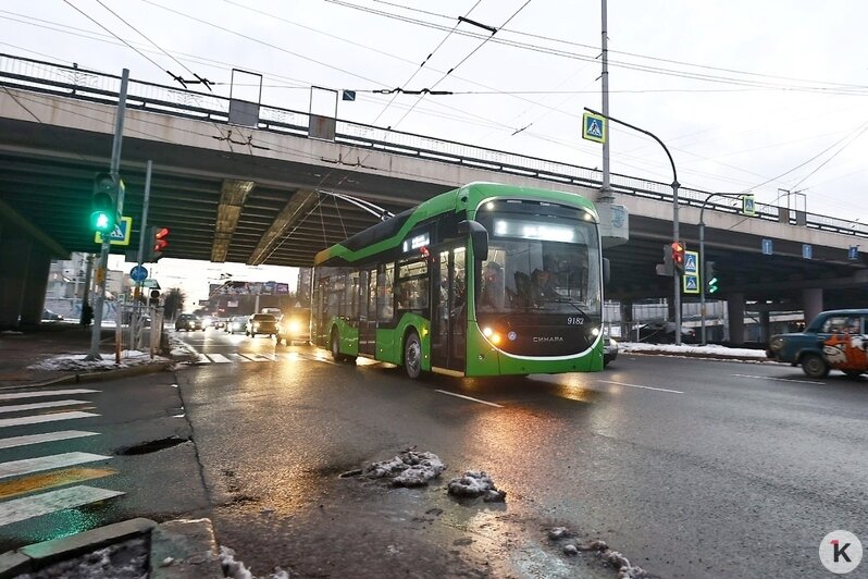 «По запаху стало понятно — новое что-то приехало»: в Калининграде на линию вышли троллейбусы «Синара» (фоторепортаж) - Новости Калининграда | Фото: Александр Подгорчук / «Клопс»