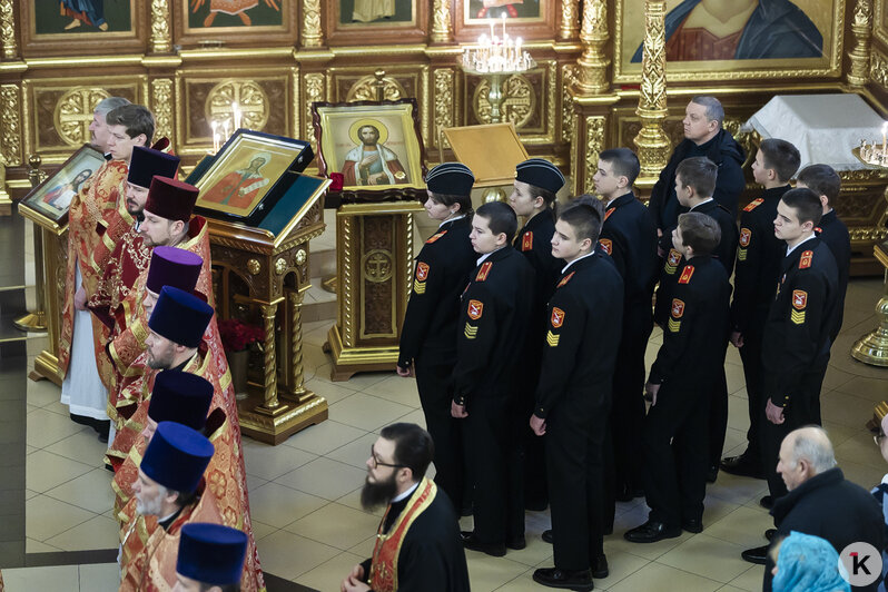 Студенты и Татьяны: в храме Александра Невского прошла литургия в честь Дня студенчества (фоторепортаж) - Новости Калининграда | Фото: Александр Подгорчук / «Клопс»