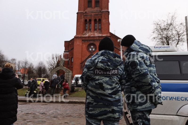 В Черняховске началось прощание с 7-летним мальчиком, погибшим от рук отчима (фото)  - Новости Калининграда | Фото: «Клопс»