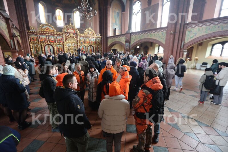 В Черняховске началось прощание с 7-летним мальчиком, погибшим от рук отчима (фото)  - Новости Калининграда | Фото: «Клопс»