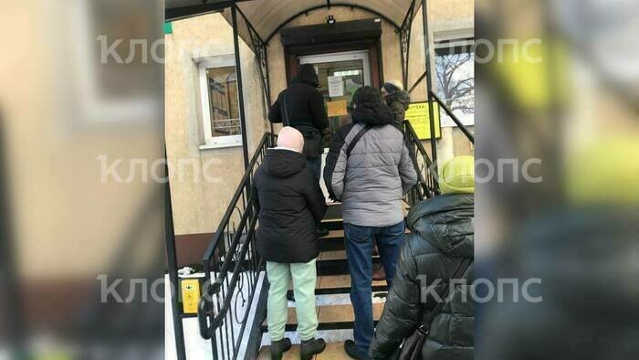 «Ищите своими силами»: в аптеках Калининградской области всё ещё есть проблемы с физраствором (фото)    - Новости Калининграда | Фото: Наталья