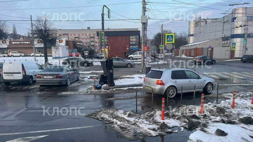 На популярной парковке у Южного вокзала ставят шлагбаум (фото) - Новости Калининграда | Фото: «Клопс»