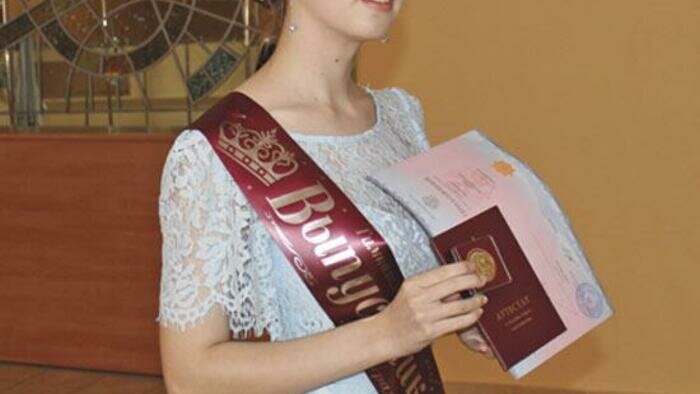 Некоторые стобалльники сдавали ЕГЭ ради интереса