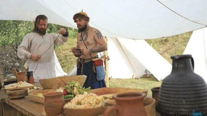 Зачем эволюции борода?