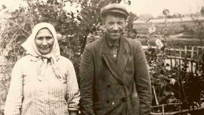 Солдат воевал  одной правой рукой