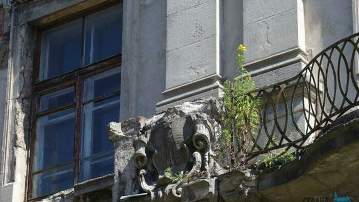 Дом на Тюленина меняет хозяина 