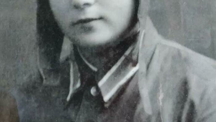 Одни родители воевали  в эскадрилье, а другие познакомились в окопе