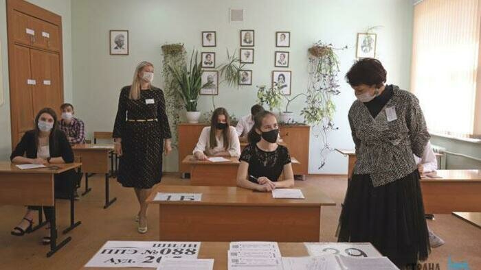 Почти все выпускники  в области решили сдавать ЕГЭ