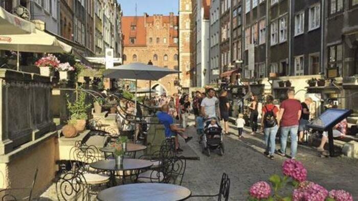 Польша и Литва открылись не для всех