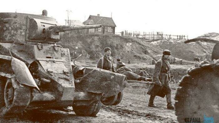 О подвигах дяди  племянник узнал из книги