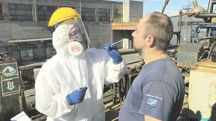 Судно с зараженными моряками направили в Калининград  вместо Архангельска