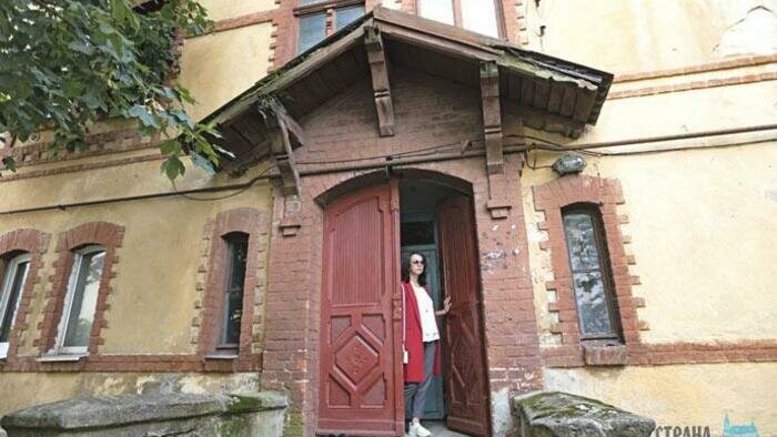 Калининградцы спасают двери 