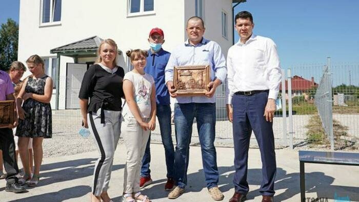 Дом для тракториста за 10 тысяч рублей  в месяц 