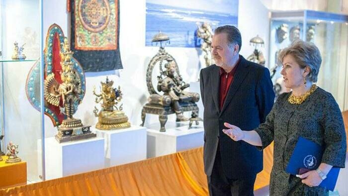 Часть зарплаты сотрудникам Музея Мирового океана компенсирует  «Автотор»