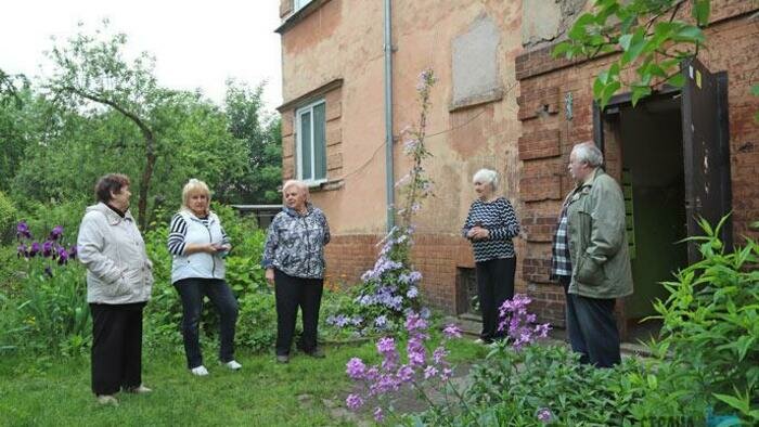 Ремонт дома остановила  сначала зима,  потом пандемия