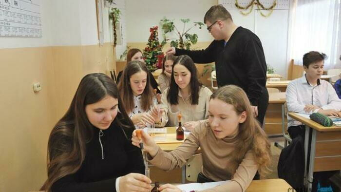 Поступить в вуз и получить аттестат станет сложнее