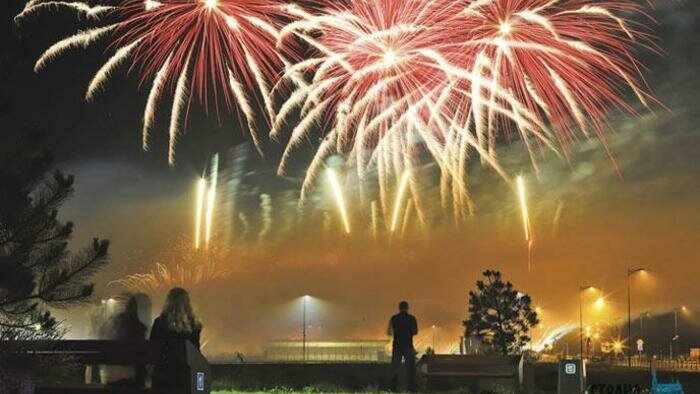 Воздушный парад – из окна