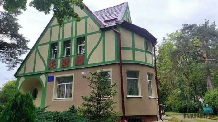В Калининграде фасад музыкальной школы отремонтировали в стиле Восточной Пруссии